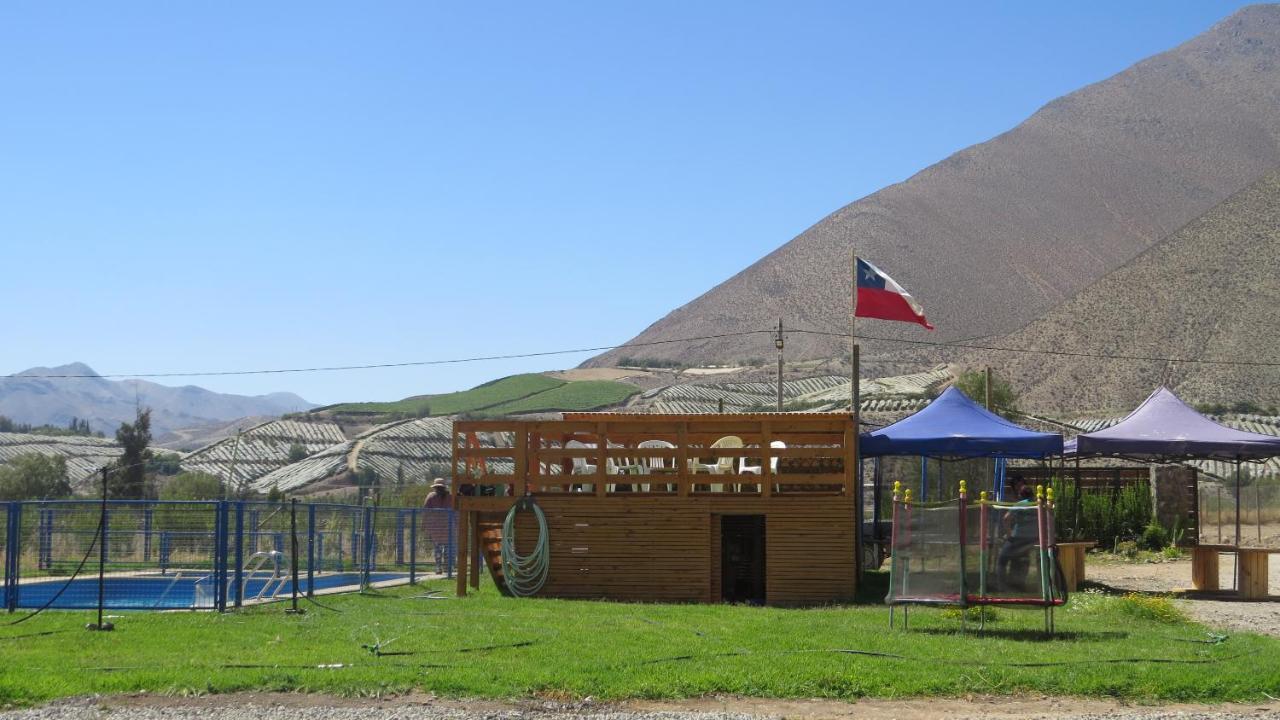Cabanas Vicuna Cielo De Peralillo - Valle De Elqui Eksteriør billede