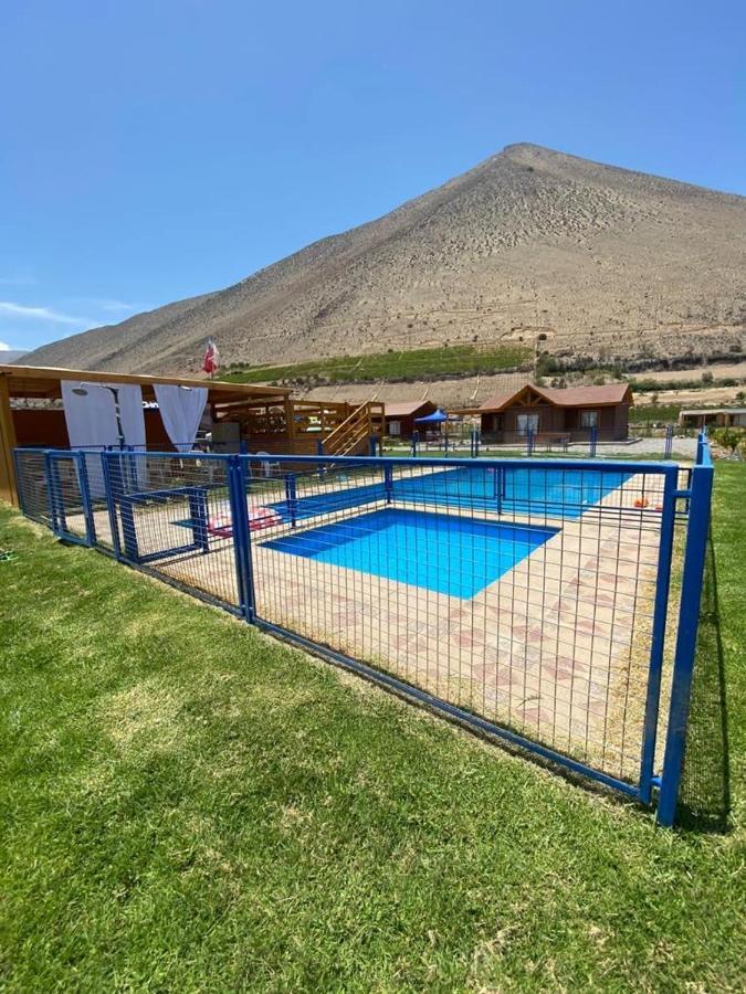 Cabanas Vicuna Cielo De Peralillo - Valle De Elqui Eksteriør billede